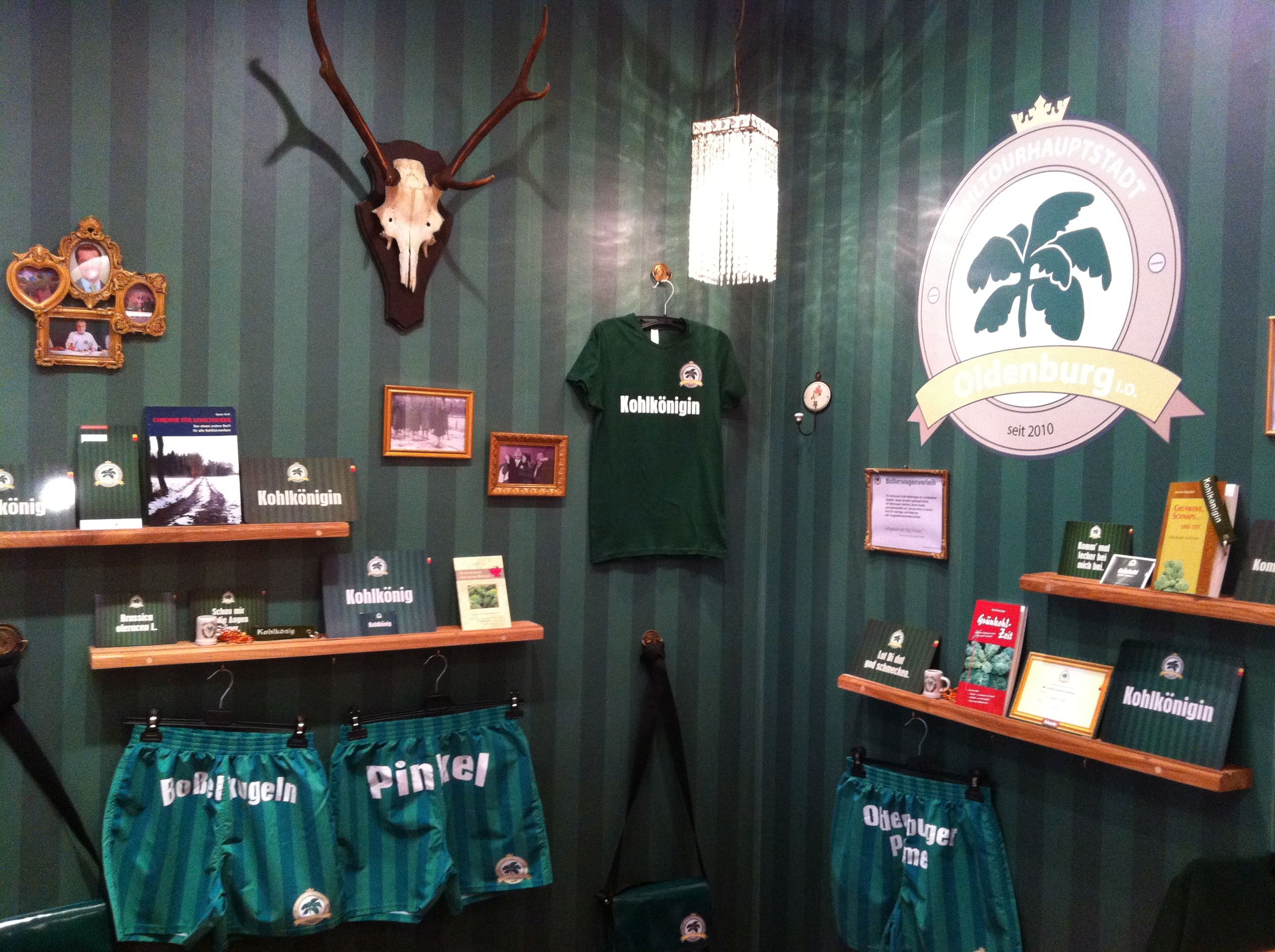 Mit der Eröffnung unseres Fanshops in der Touristinfo haben wir unserer&nbsp;